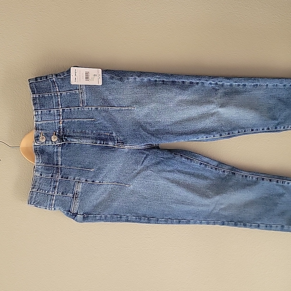 We The Free High Waisted Jeans size 30 NWT